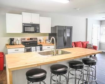 A Quiet Country Setting Near Mcb Camp Lejeune - Jacksonville - Kitchen