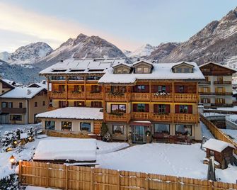 La Genzianella Bormio - בורמיו - בניין