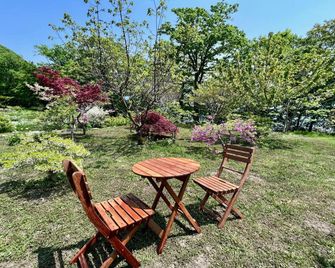 Yellow House By Lake Toya - Toyako - Patio