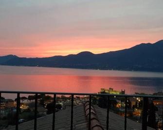 Villa Giada - Torri Del Benaco - Balcony