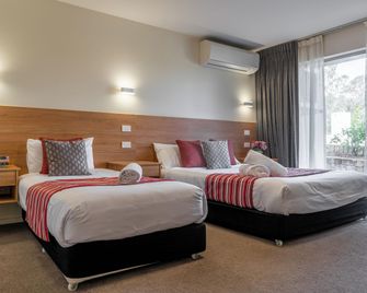 Rainbow Motel Queanbeyan - Queanbeyan - Bedroom
