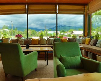 Madanur Hotel - Karakol - Restaurant
