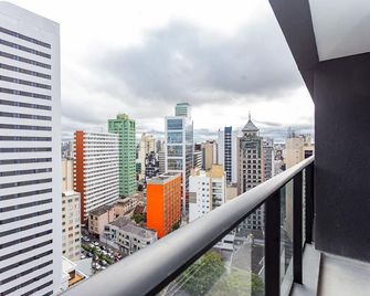 All Batel - Suyts - Curitiba - Balcón