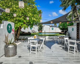 Aloe B&B - Oranjestad - Innenhof