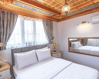 Gumus Konak - Akyaka - Bedroom