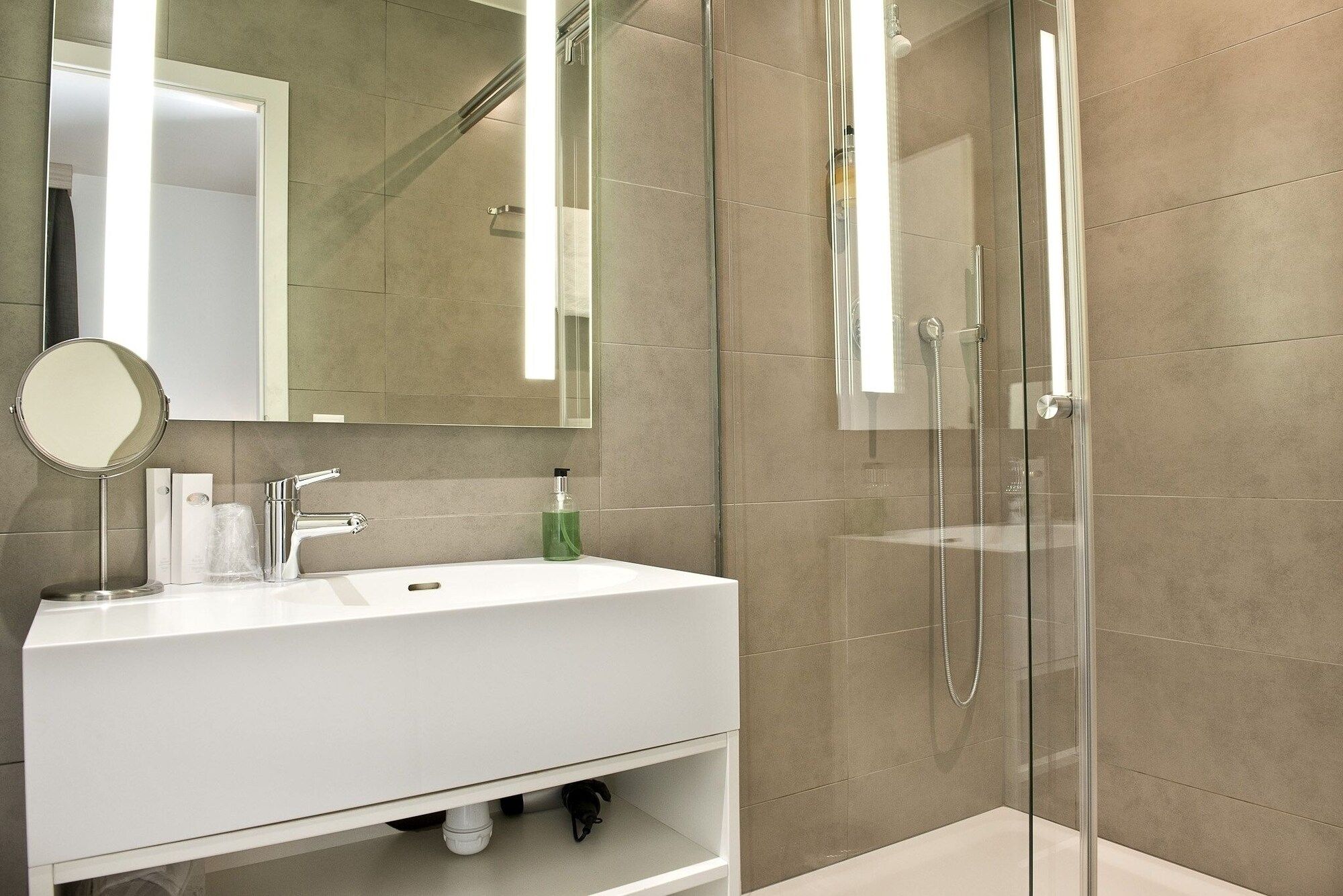 Chez Maman Hotel & Restaurant - Genève - Salle de bain