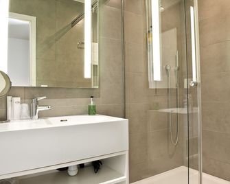 Chez Maman Hotel & Restaurant - Genève - Badkamer