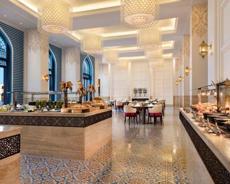 Al Najada Doha Hotel by Tivoli - Doha - Buffet