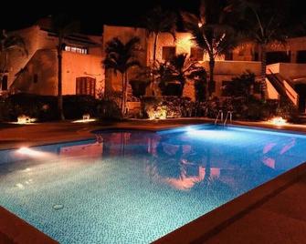 Precioso Dpto a 20 metros de la playa y a pasos de la piscina - Club Casablanca - Same - Pool