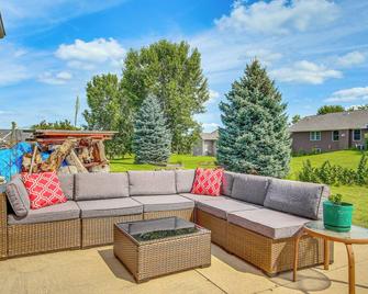 Family-Friendly Unit 8 Mi to Appleton Downtown! - Appleton - Patio