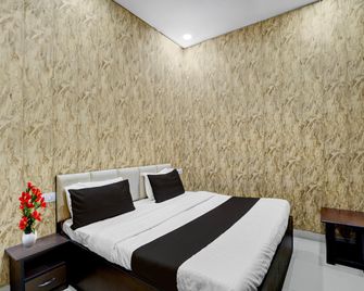 Hotel O by OYO Silver Arc Mall Ludhiana - Ludhiāna