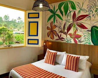 Hostal Ciudad de Segorbe - סאלנטו - חדר שינה