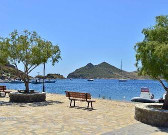 Joanna Apart - Hotel - Grikos - Spiaggia