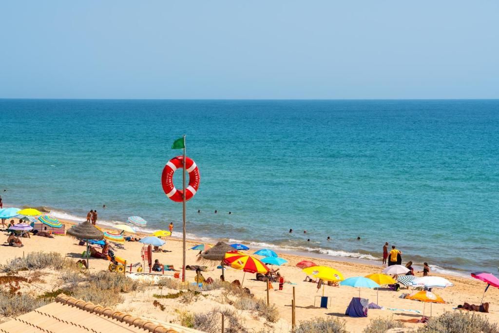 Blife Sun Hostel & Rooms - פארו - חוף