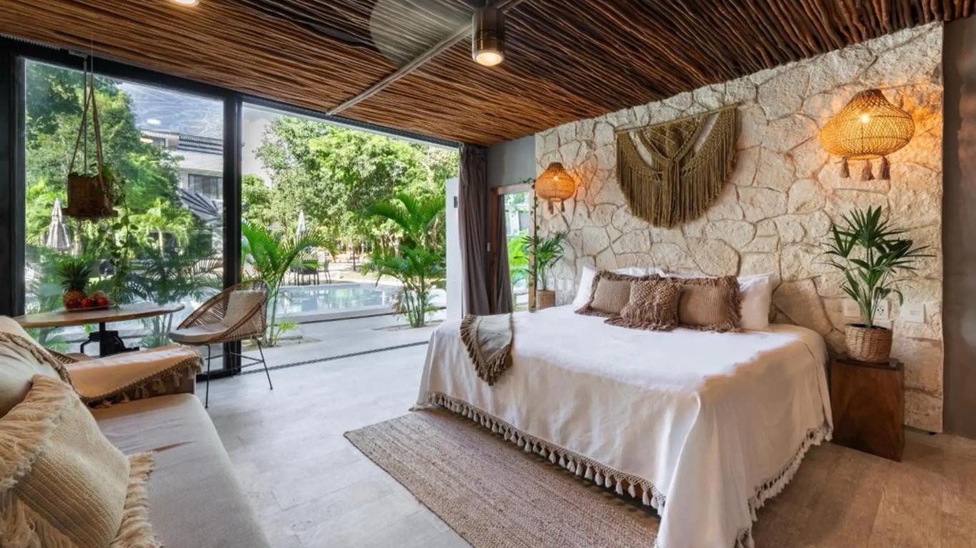 سنترال بارك ريزورت آند سبا تولوم