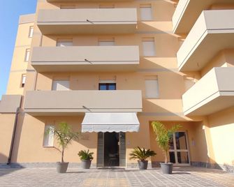 Residence Le Isole - Marsala - Gebouw