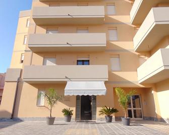 ريزيدينس لي إيزول - مارسالا - مبنى