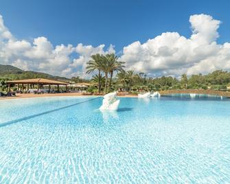 Hotel Garden Beach - Castiadas - Pool