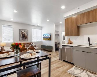 Teton Mountain Nest - Driggs - Eetruimte