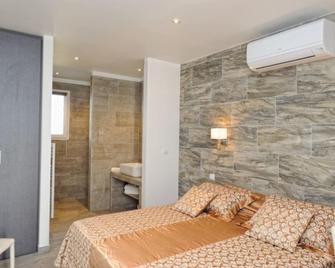 Hotel Licetto - Bonifacio - Bedroom