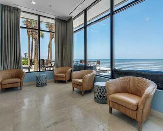 Lovely Sandestin Resort Studio with Balcony and Sunset View - Miramar Beach - Lobby