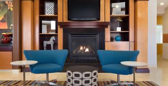 Fairfield Inn & Suites Bismarck South - Bismarck - Lounge