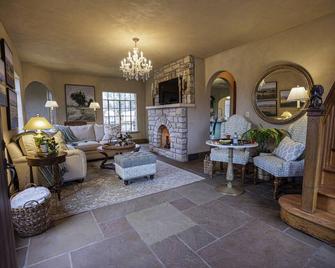 The Franklin Castle - Tahlequah - Sala de estar