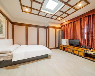Sokcho Sumisan - Sokcho - Bedroom