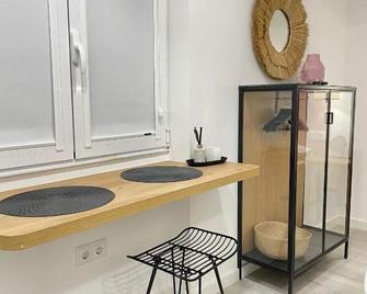 Pequeña suite independiente al lado Burgas - Orense - Huoneen palvelut
