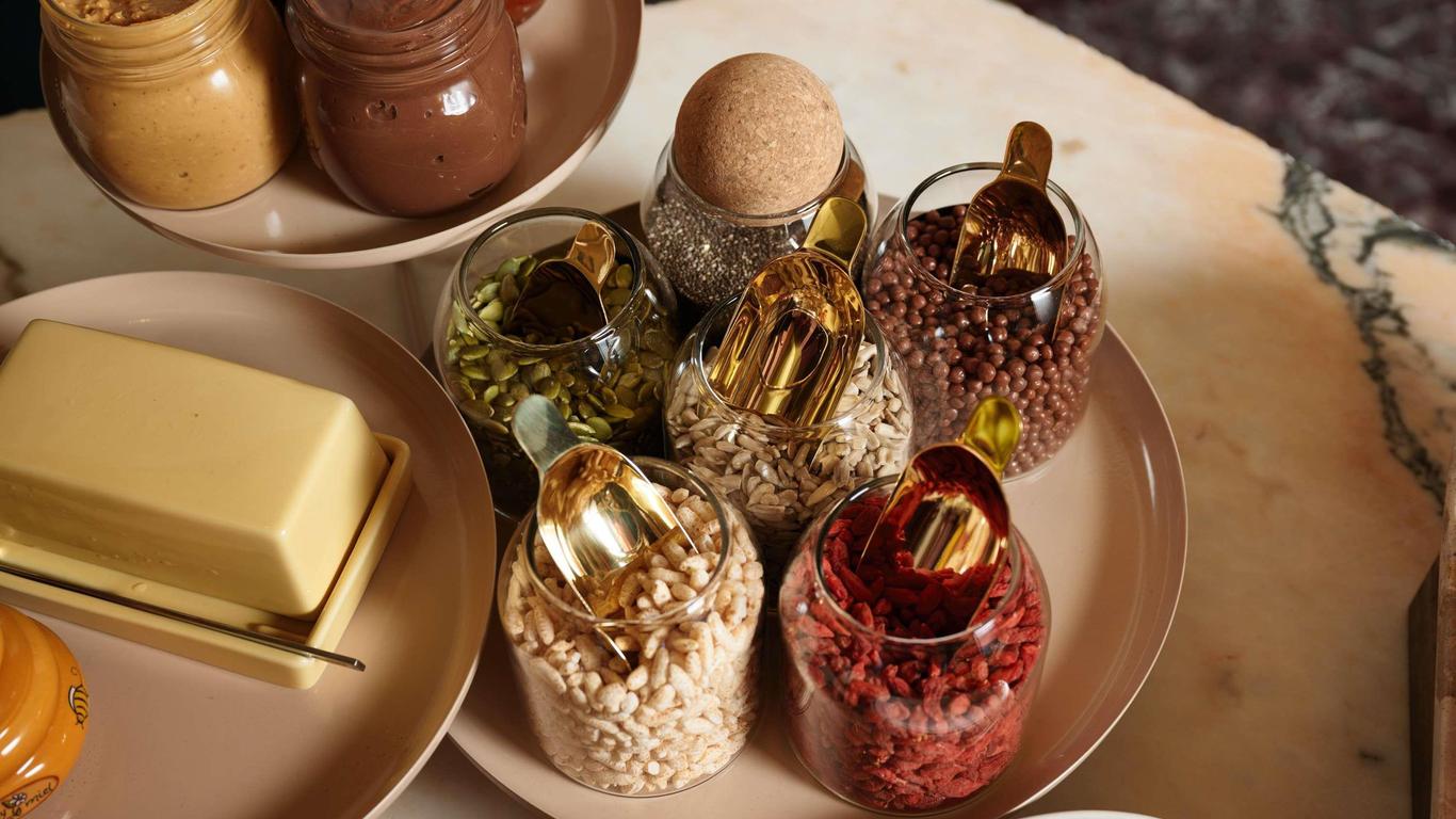 Hotel Morris Sydney - Handwritten Collection