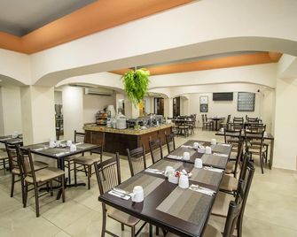 Howard Johnson by Wyndham Veracruz - ורה קרוז - מסעדה