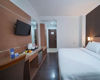 Noola Hotel Cilacap - Cilacap - Bedroom