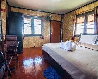 Phoomtada Homestay - Wiang Pa Pao - Bedroom