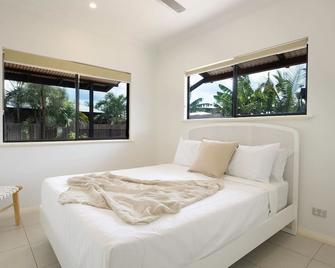 The Beachwood Nest - Cable Beach - Bedroom