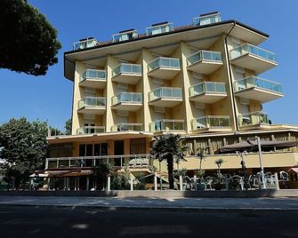 호텔 바마르 - 세르비아 - 건물