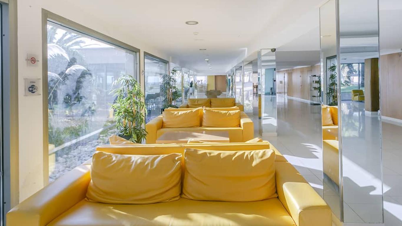 Js Cape Colom - Adults Only