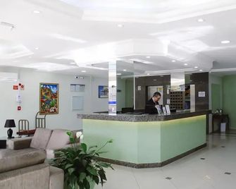 Apart Hotel Acrópolis - Santana do Livramento - Front desk