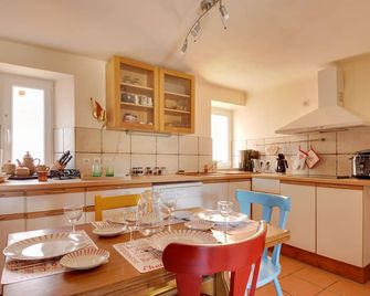 Charming Alsatian House For 2 To 8 People, Quiet 10 Minutes From Colmar - Andolsheim - Comedor