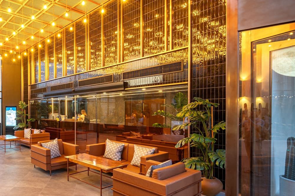 بستون باتايا - SHA Plus Certified