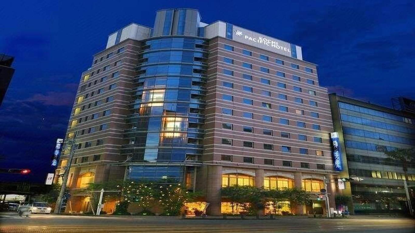 Kochi Pacific Hotel