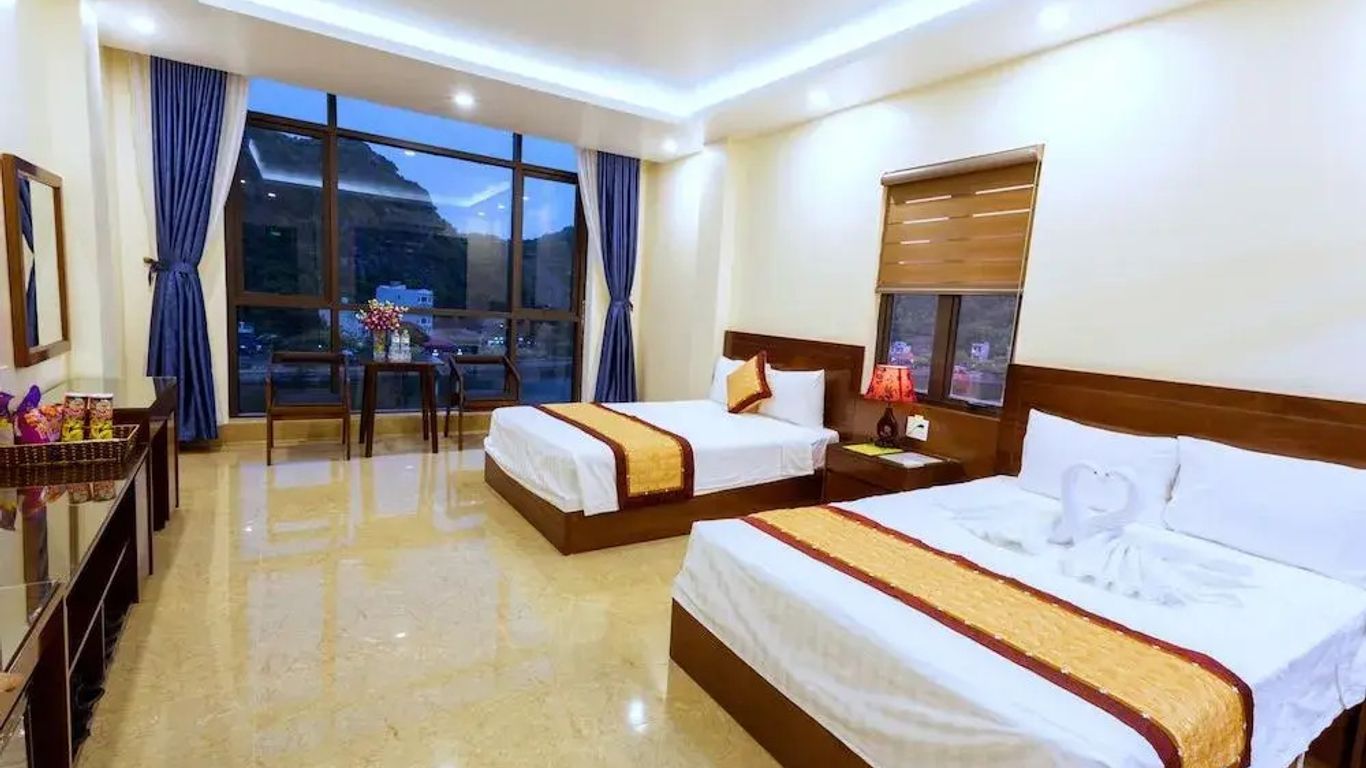 Aroma Cat Ba sea view hotel