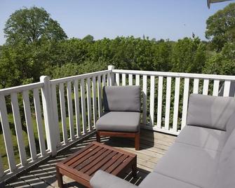 Three Pheasants Boutique Bed and Breakfast - Visby - Balcón