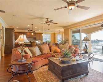 Large Mediterranean Oasis - Water Views & Pool - Indian Rocks Beach - Living room