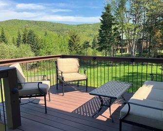 Beautiful rustic retreat with direct ATV and snowmobile trail access - Pittsburg - Balcón