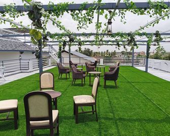 Hk Resort - Bhuj - Edificio