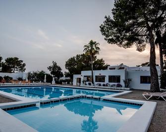 Bungalows Es Pins - Emar Hotels - Sant Ferran de ses Roques - Pool