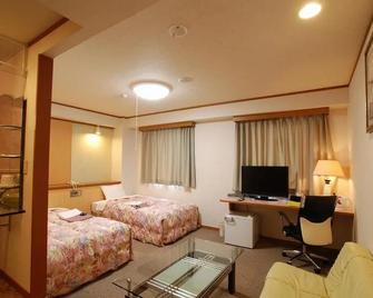 Chino Station Hotel - Chino - Schlafzimmer