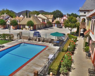 Royal Copenhagen Inn - Solvang - Pool