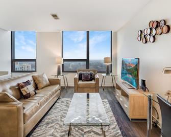 Global Luxury Suites at Reston Town Center - Reston - Salon