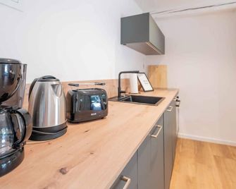 Freyzeit Apartments Speyer - Speyer - Kitchen